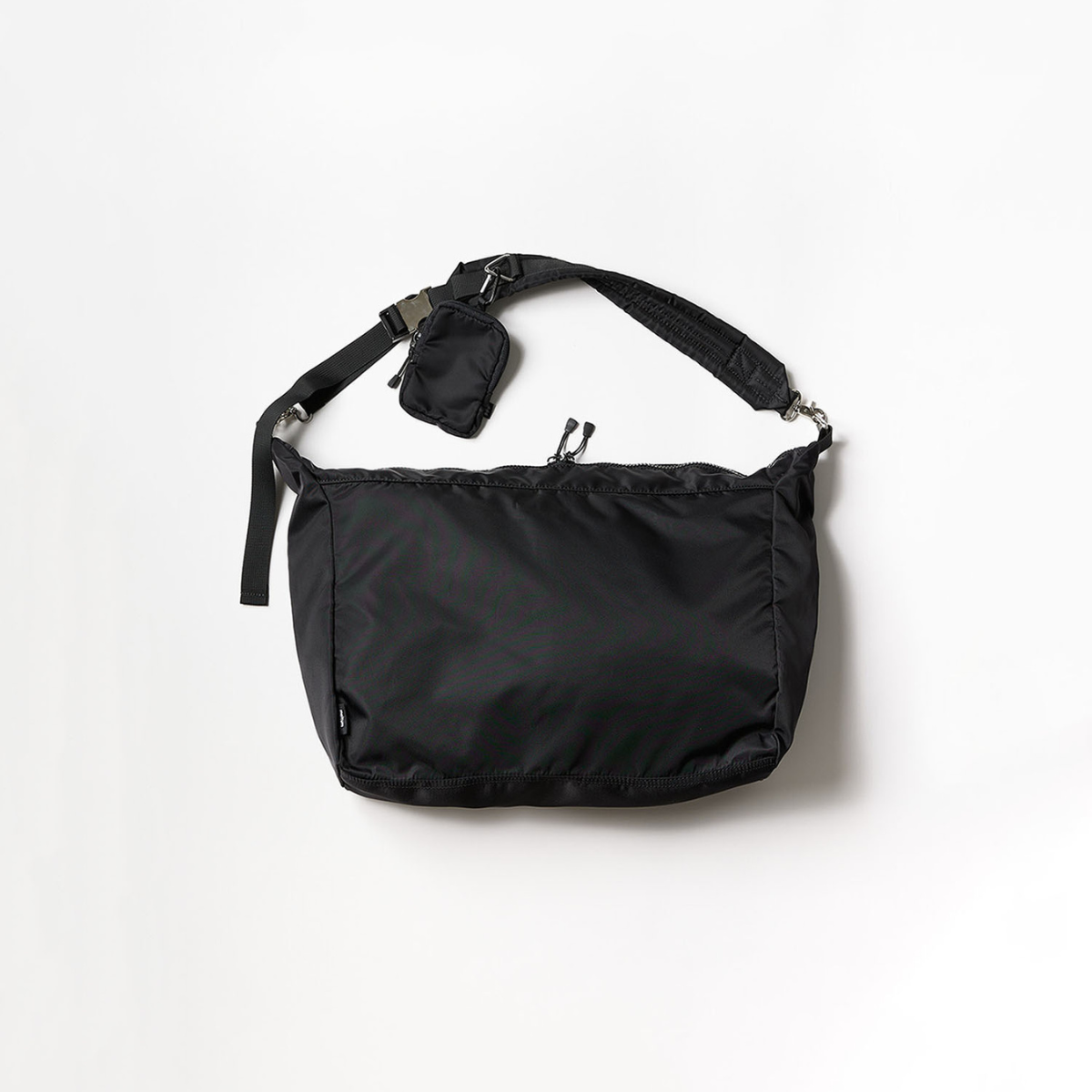 POUCH SHOULDER BAG 防潑水口袋肩背包