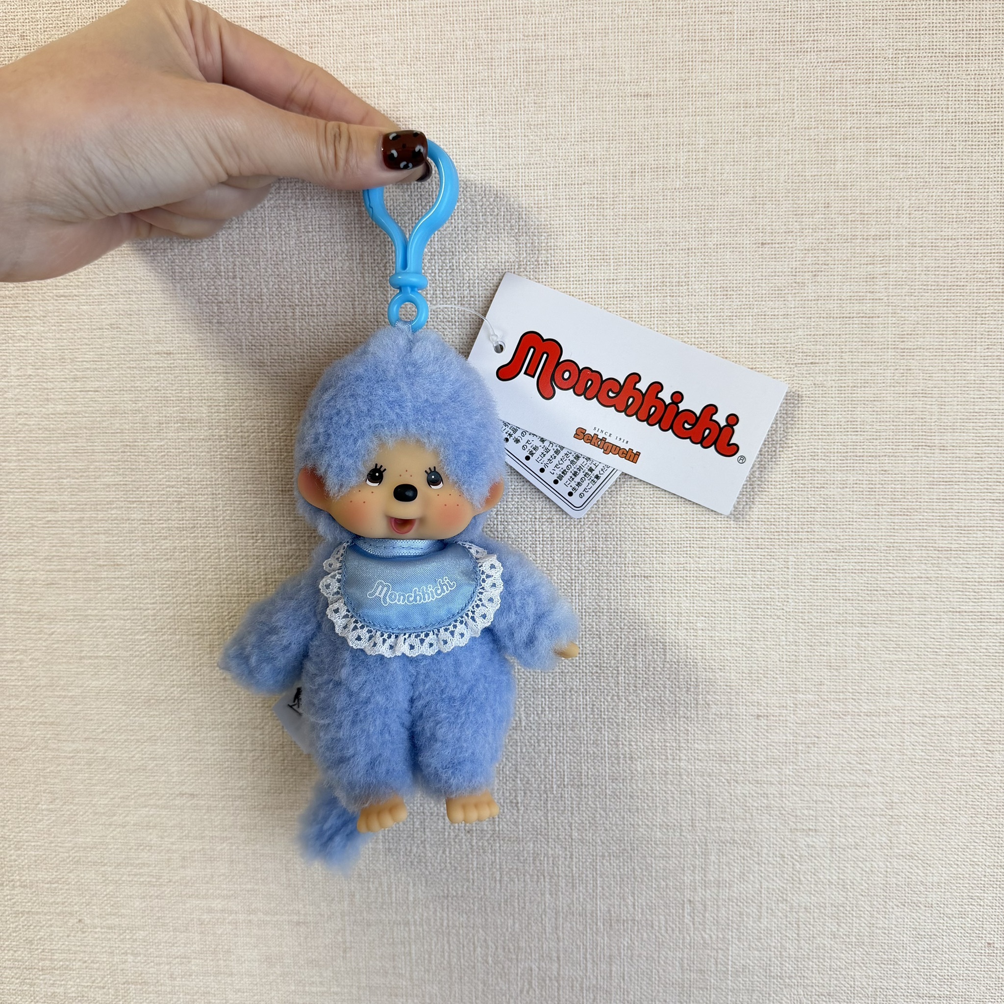 預購┃Monchhichi 夢奇奇 蒙奇奇 海外限定 蕾絲邊圍兜兜 吊飾