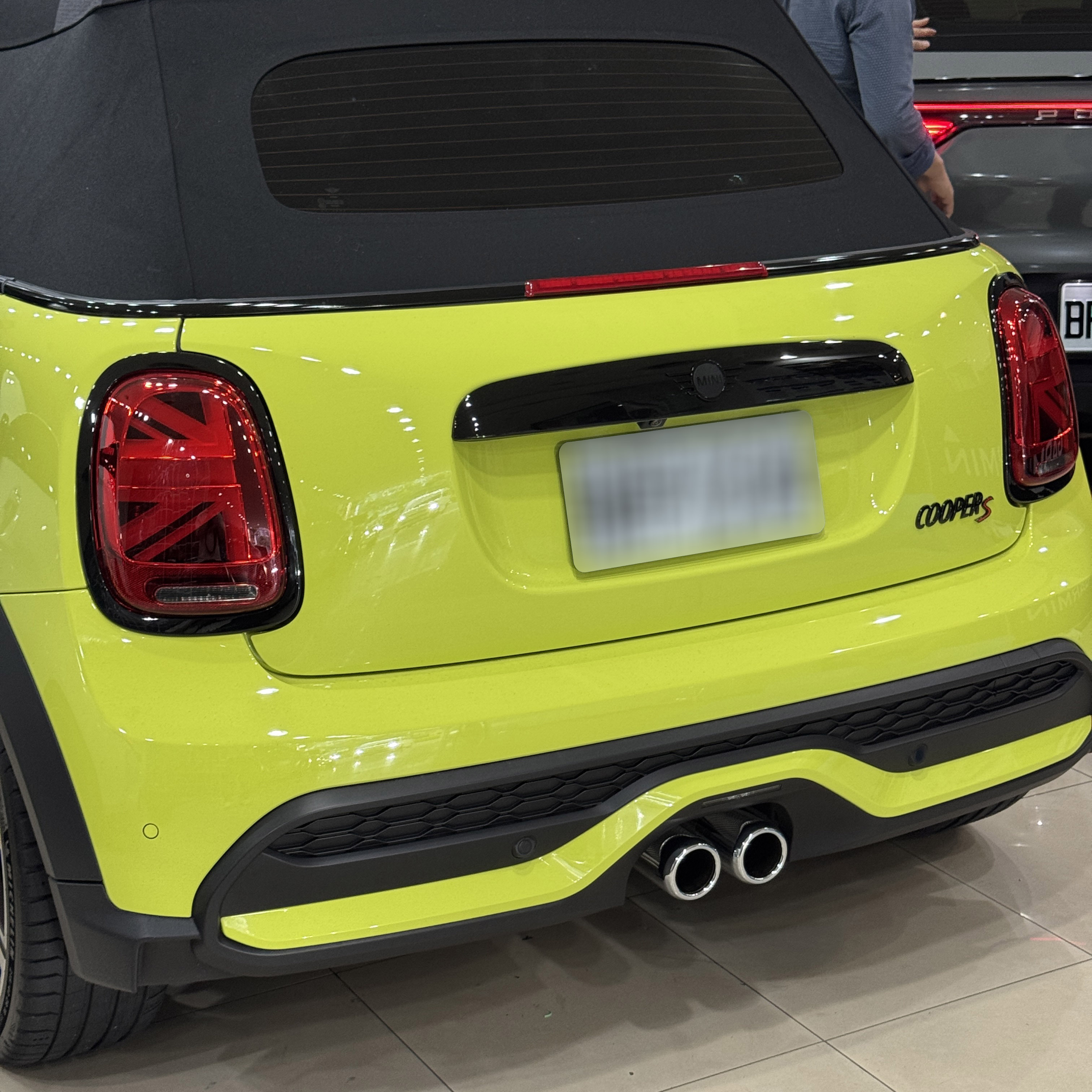 Mini Cooper F57 Rear Mini CooperS (F57)|車道置中+方向盤離手模式