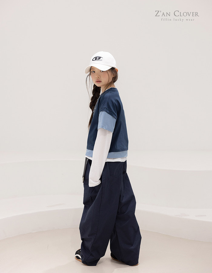 正韓春ZAN CLOVER 兩色拼袖假兩件上衣