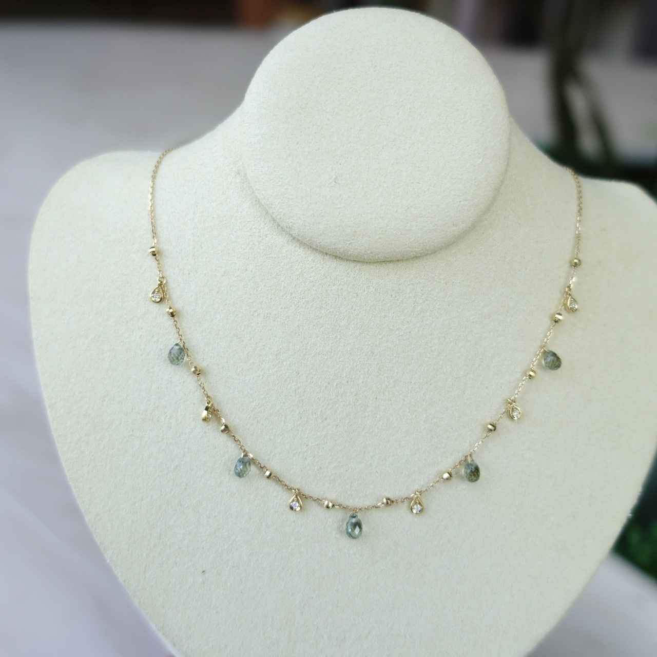 18K金菠蘿切綠色藍寶石滿天星泡泡鑽石項鏈