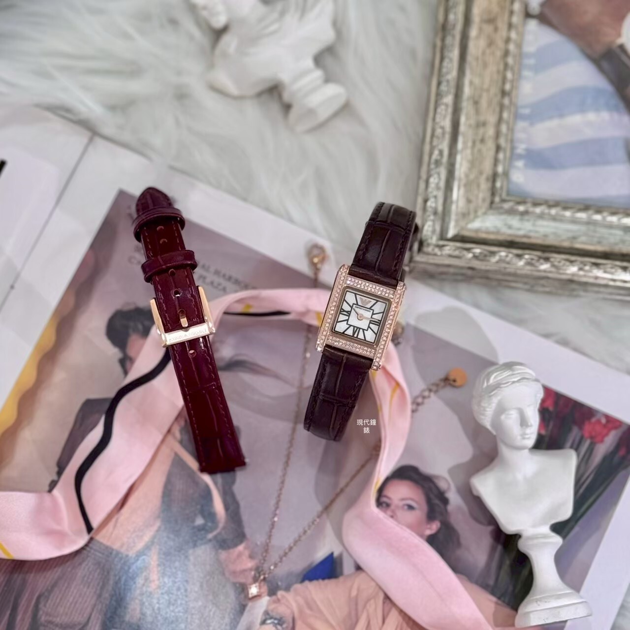 【EMPORIO ARMANI 亞曼尼】晶鑽方形珍珠貝女錶AR80083SET 20mm 現代鐘錶