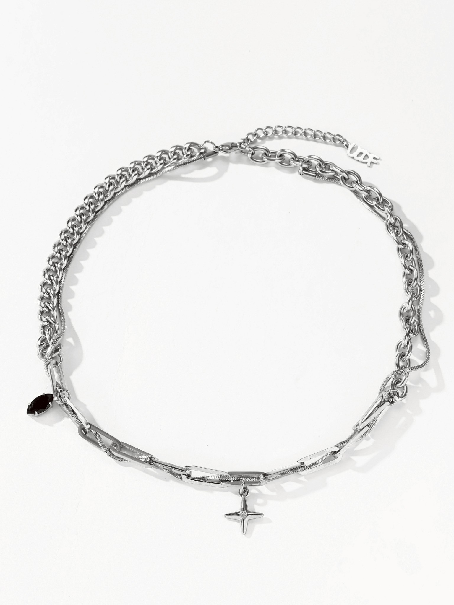 UCDF 纏繞 拼接 十字星 小鑽 黑寶石 項鏈 UCA024