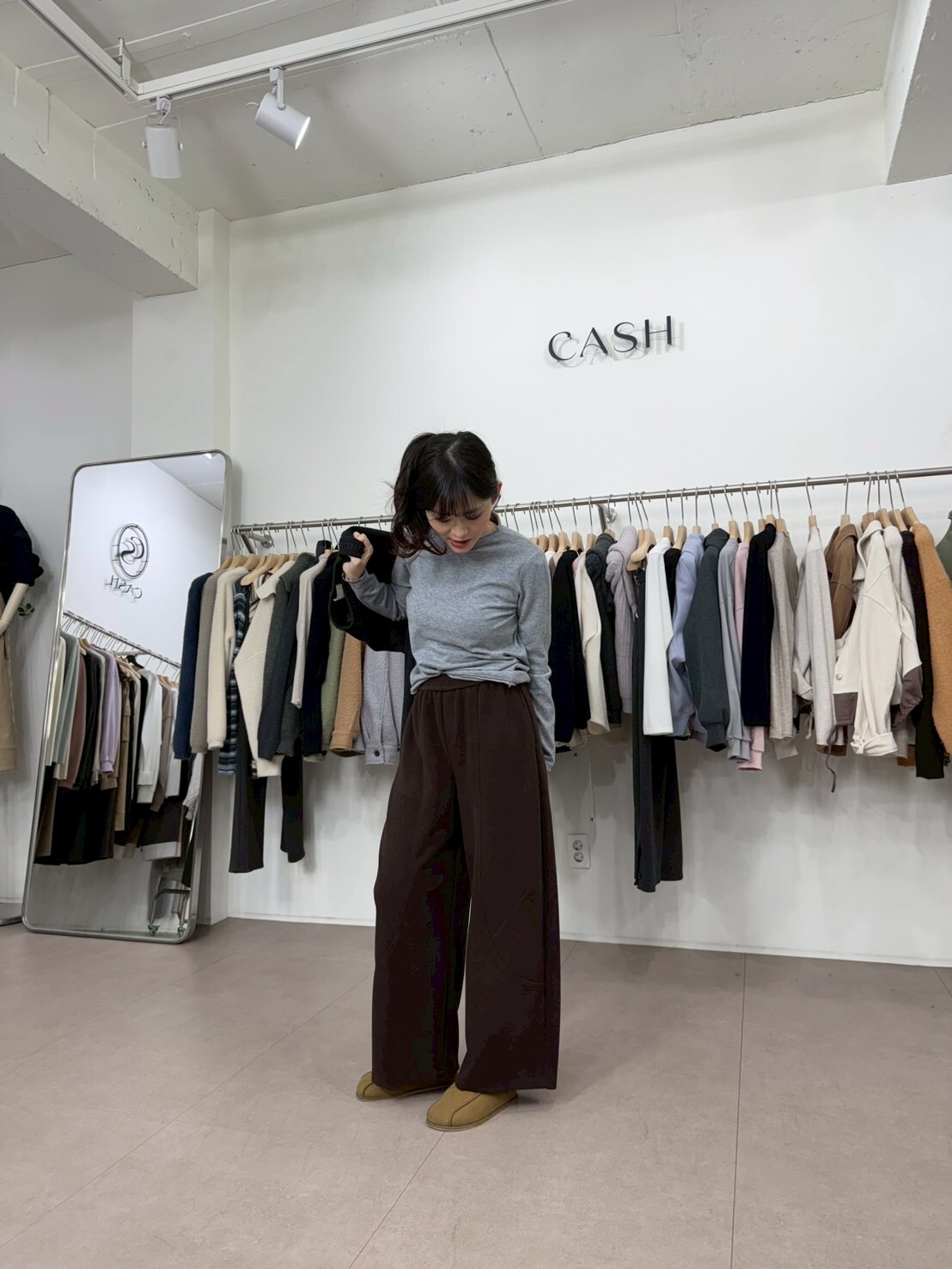 CA5419 橡筋腰運動風休閑褲 *特價* (優惠碼同充值購物金不適用)