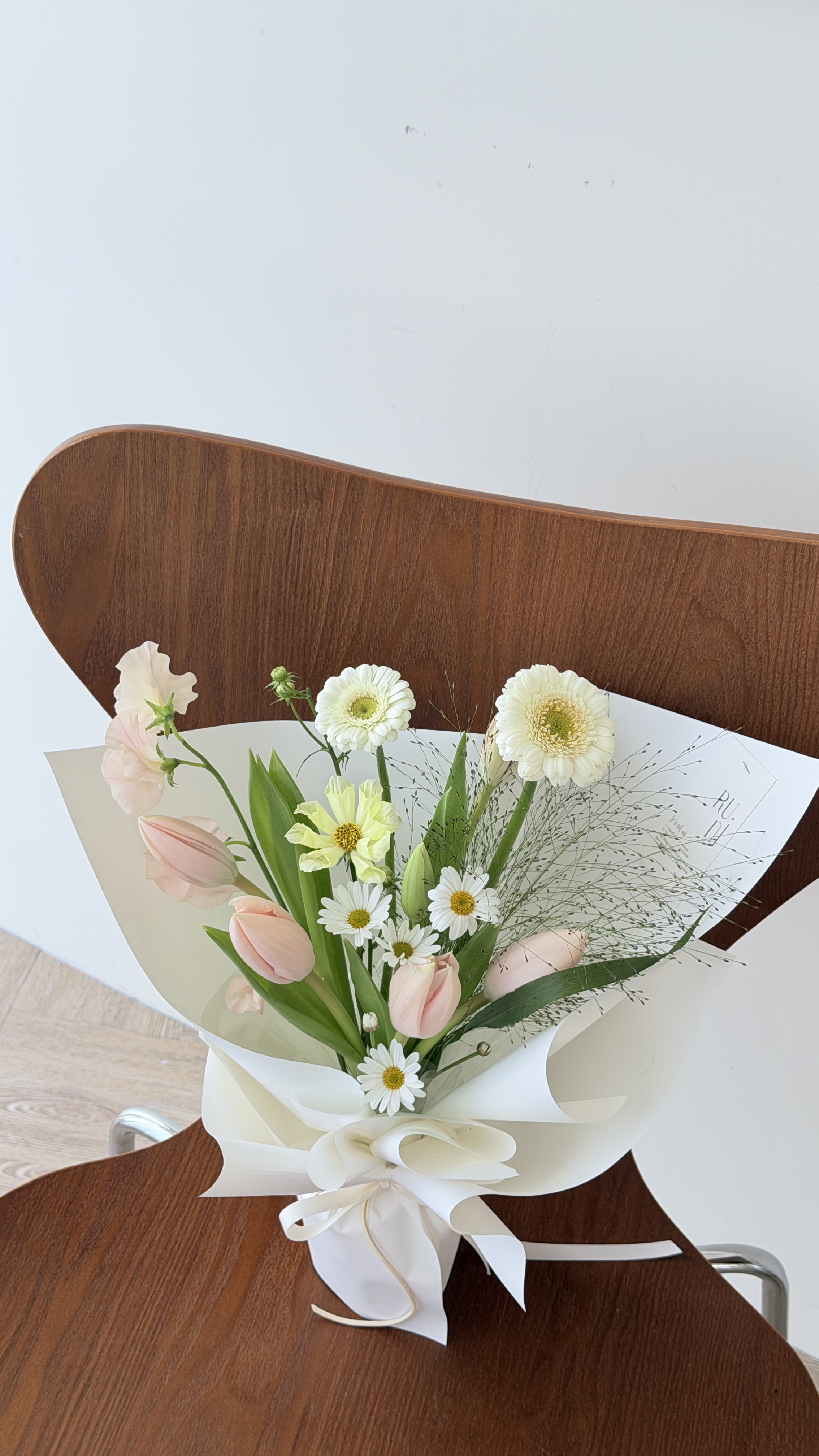 小莊園日記-進口鬱金香綜合鮮花花束