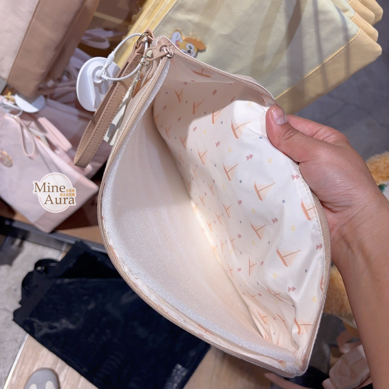 潮流色系列 達菲 Duffy 文件 收納袋 文具用品 -上海迪士尼樂園