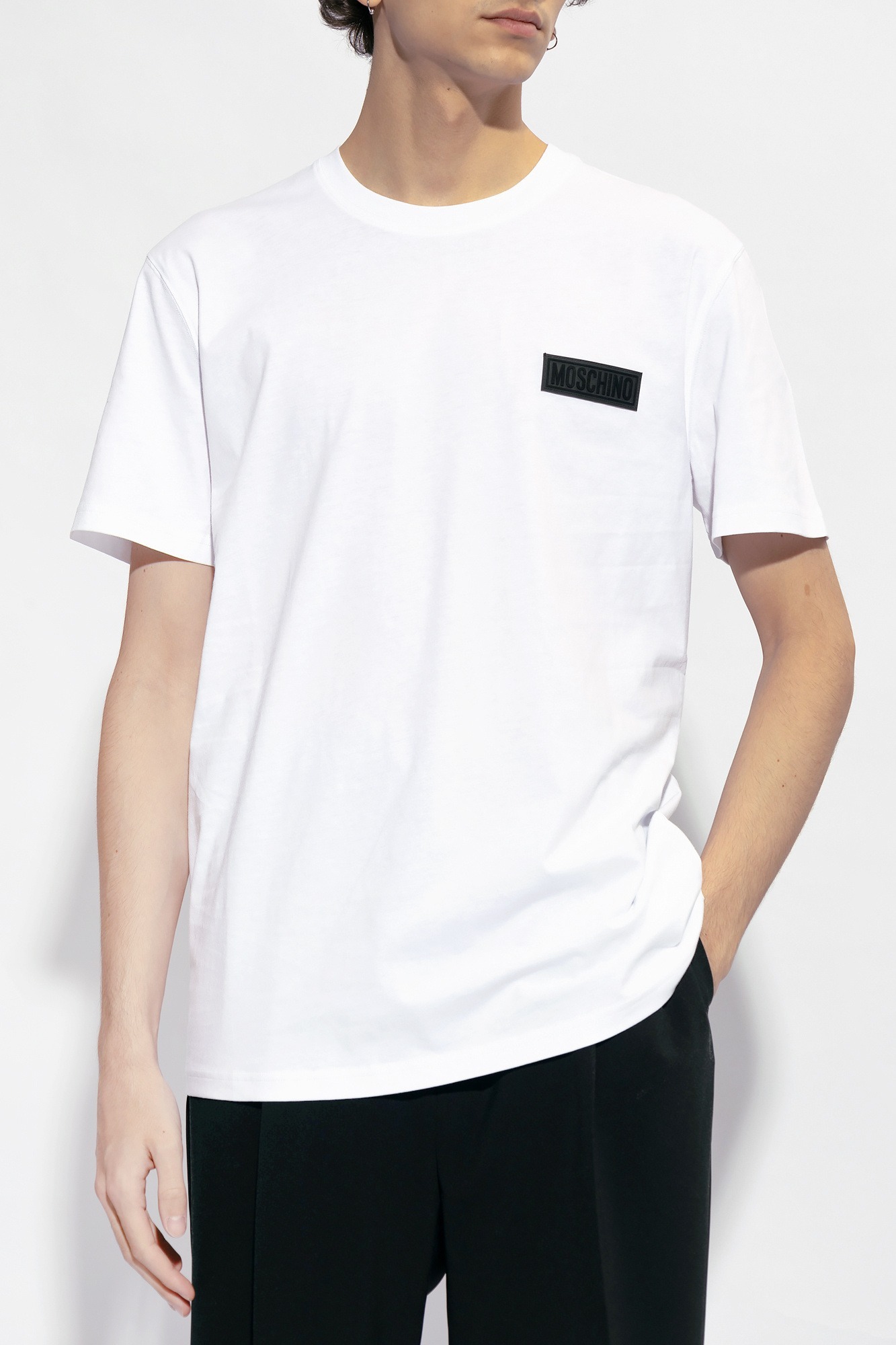 【預訂】AE012402 Moschino 男裝白色黑LOGO短T恤