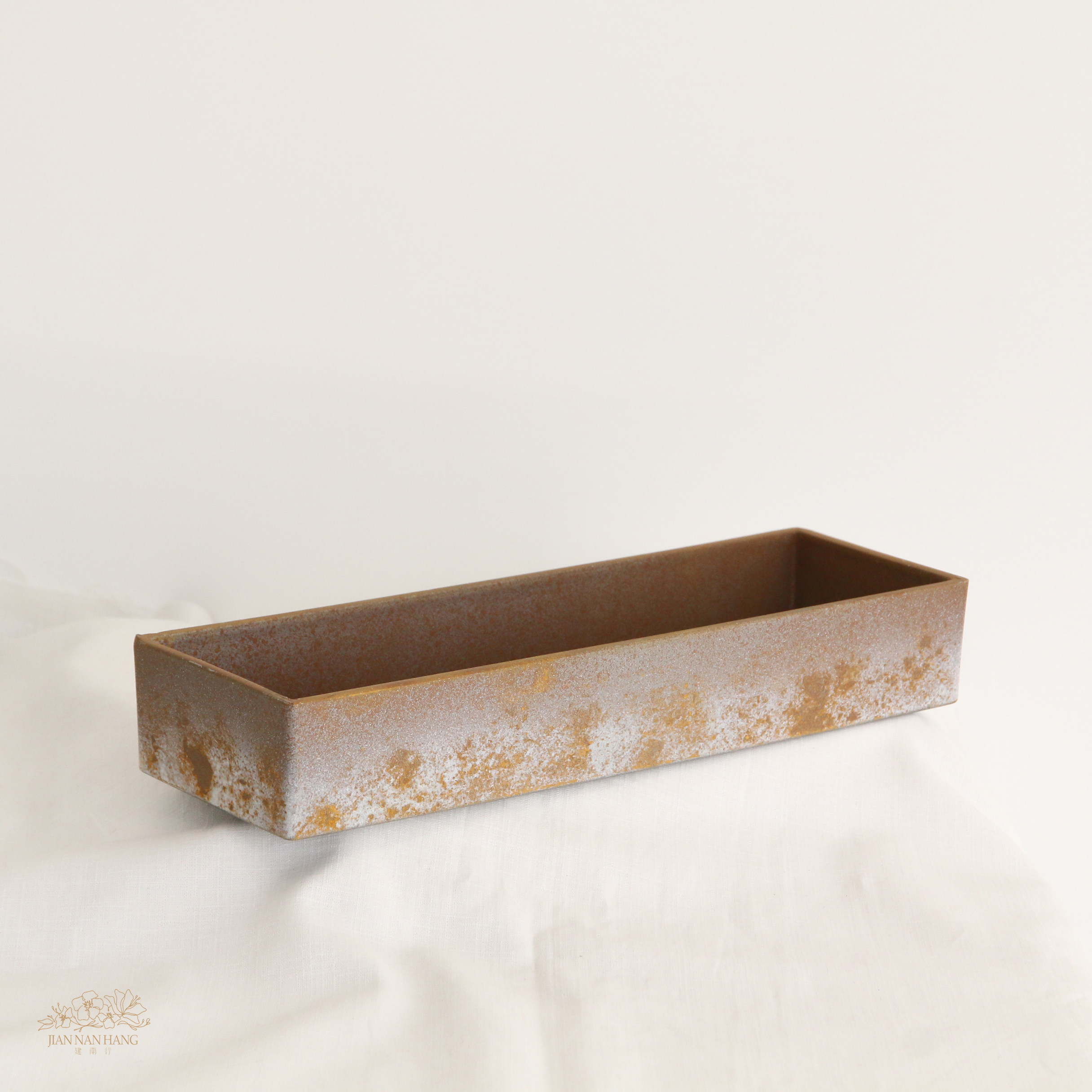 塑膠花器 仿舊長型花器 淺咖