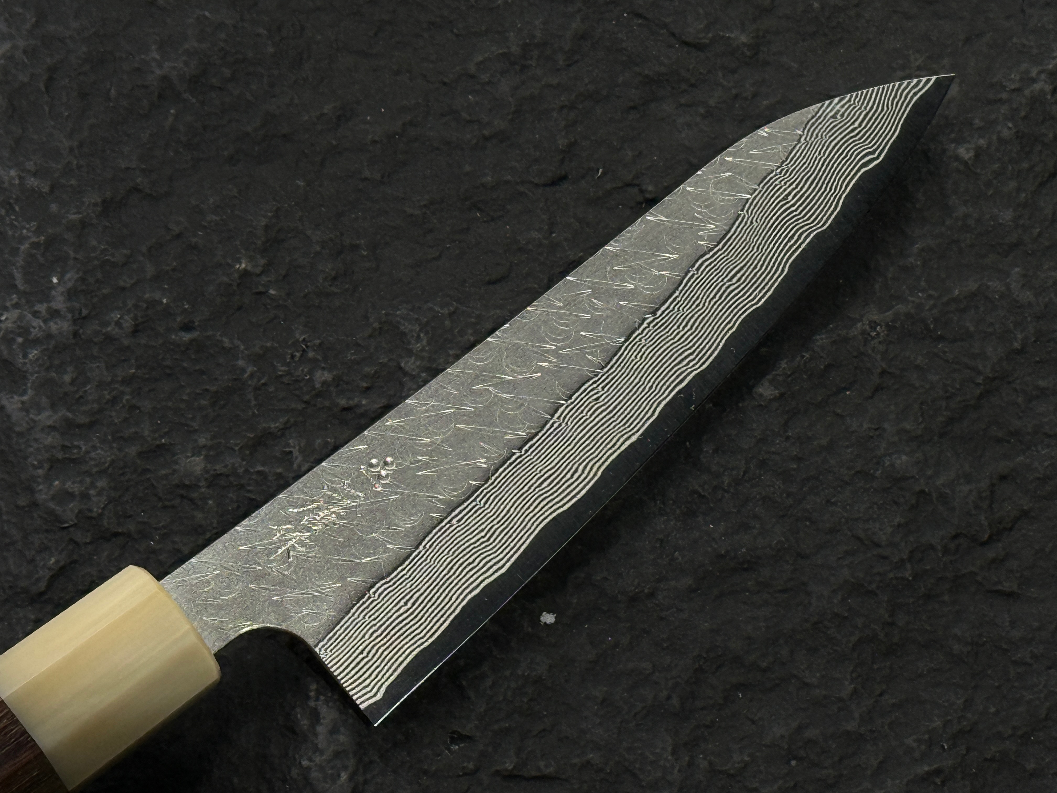 二唐刃物 SG-STRIX 槌目 墨流 小刀