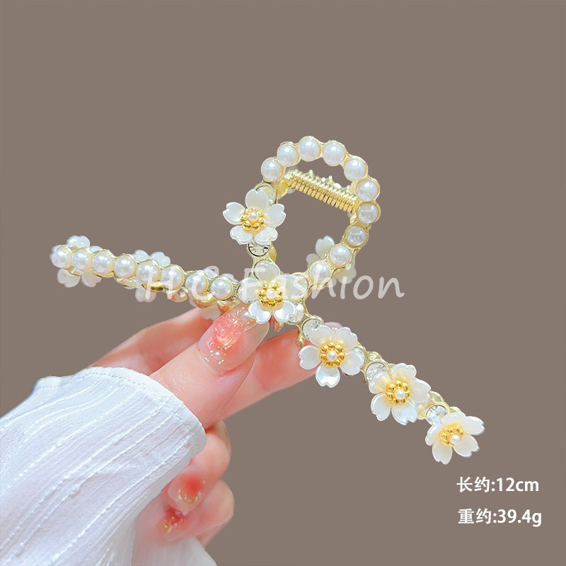 Premium Rhinestone Pearl Flower Hair Claw