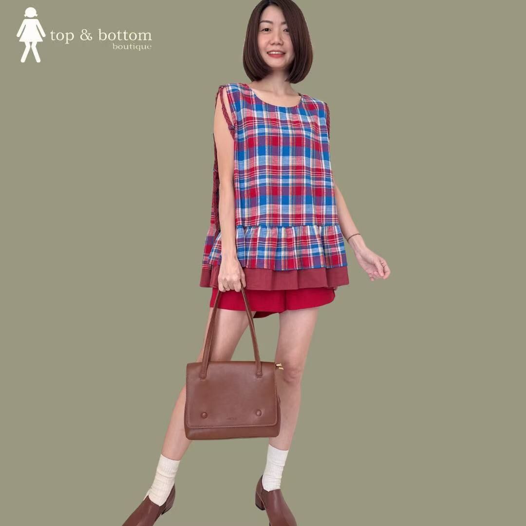 SLEEVELESS CHECKED LINEN BLOUSE WITH BRAID SIDE