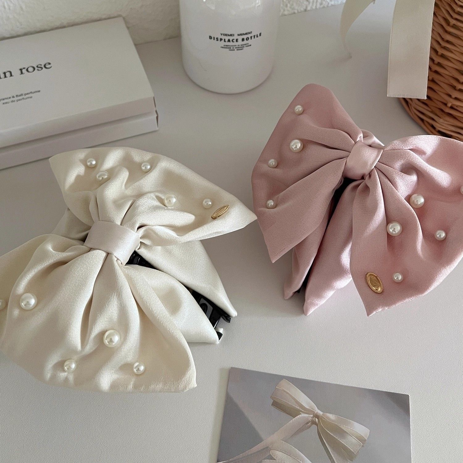 Elegant Pearl Bow Hair Claw