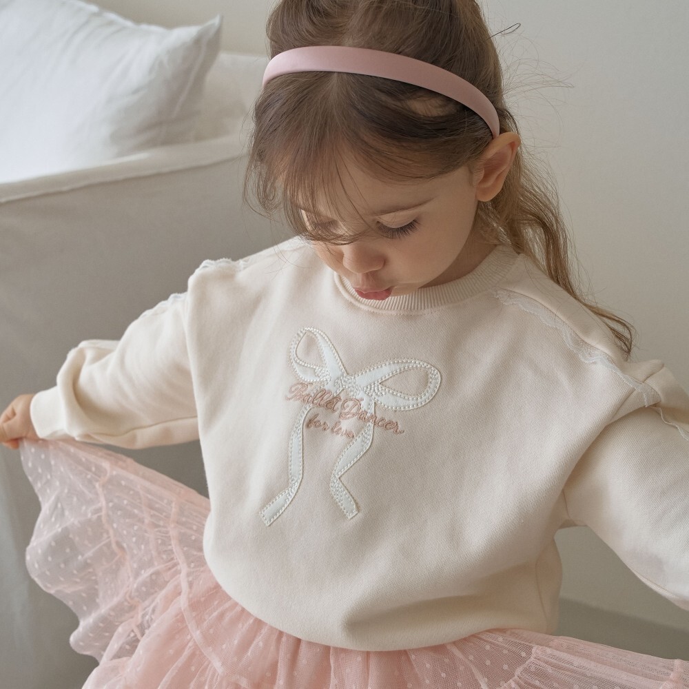 90-130 質感蝴蝶結大學T 2色