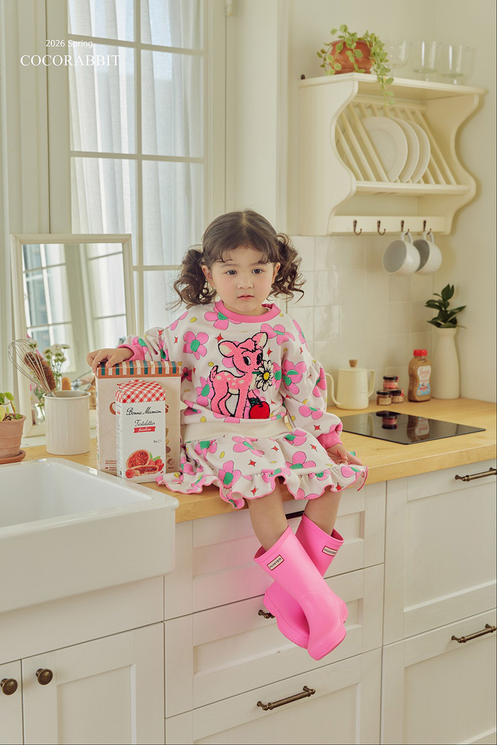 正韓春Coco Rabbit 手繪花朵小鹿上衣