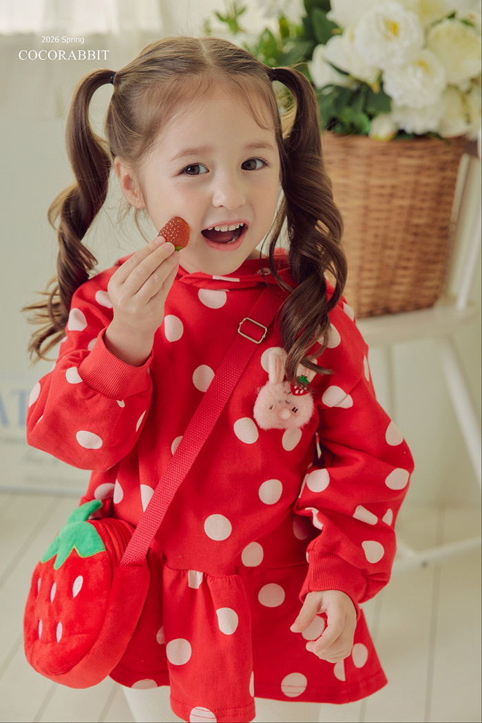 正韓春Coco Rabbit 兩色兔兔波點上衣