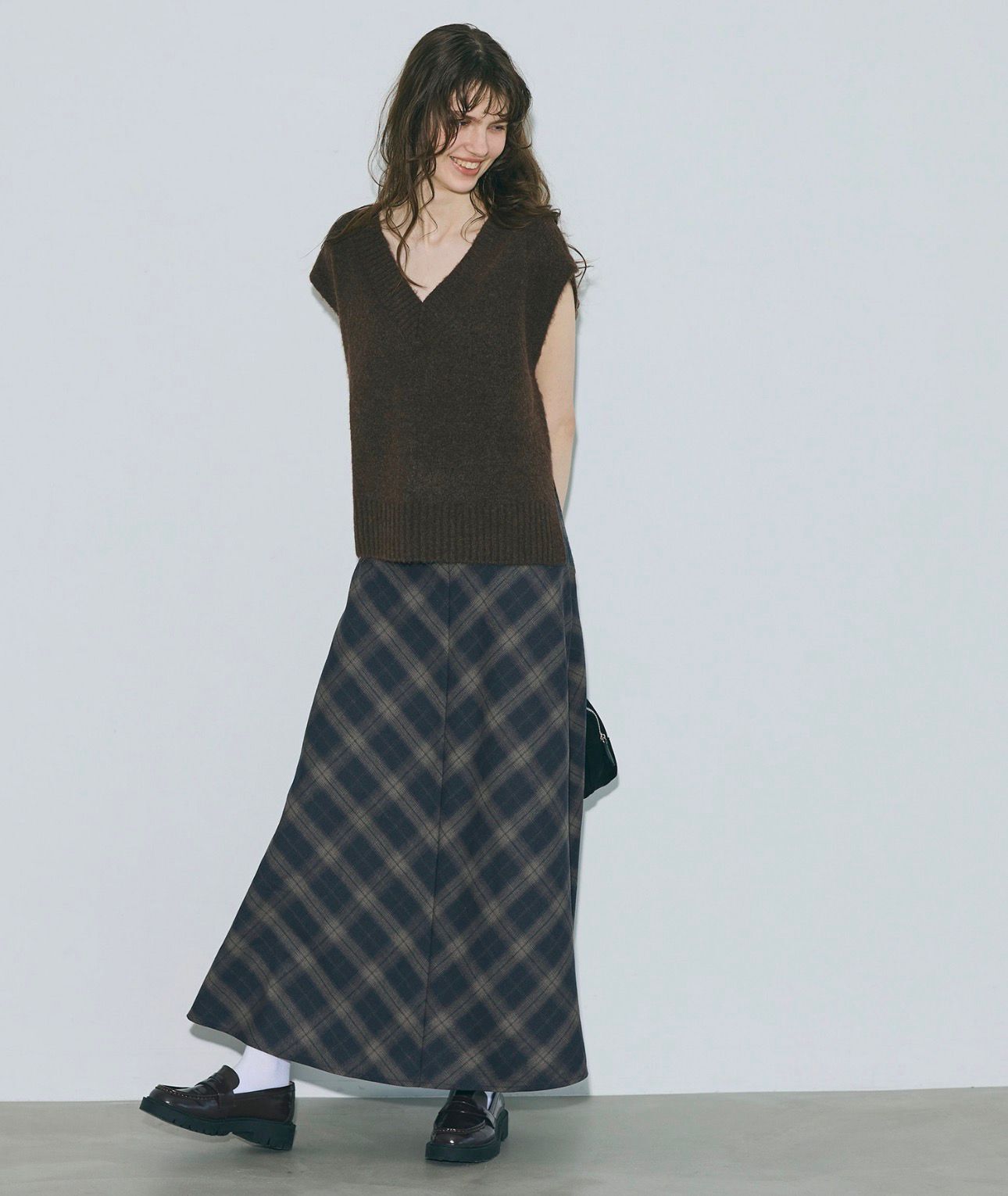 【預購】JN0124105 COCA 英倫風復古格紋長裙