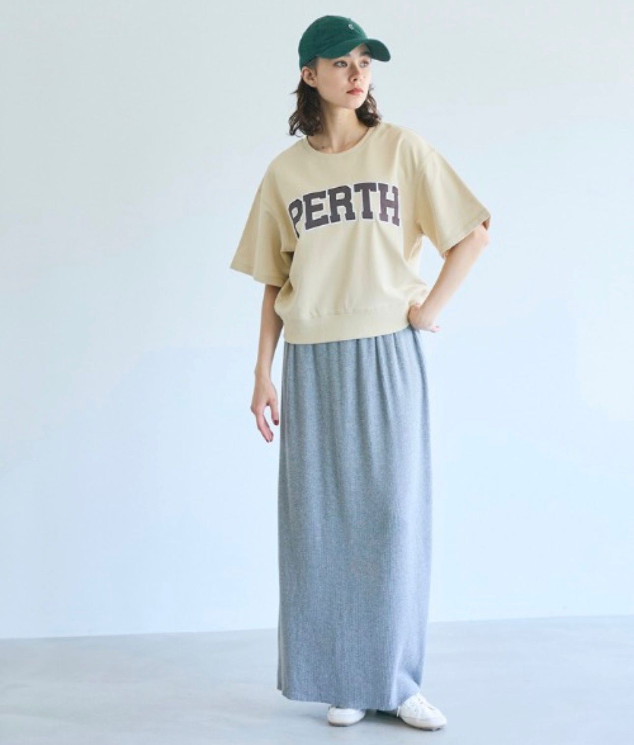 【預購】JN0124106 COCA PERTH 字母短袖上衣