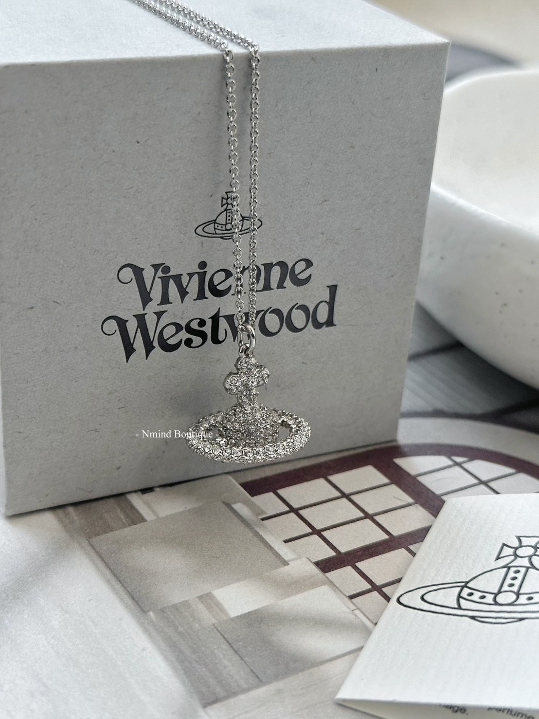 <好飾到✨> Vivienne Westwood Grace 滿鑽星球項鍊
