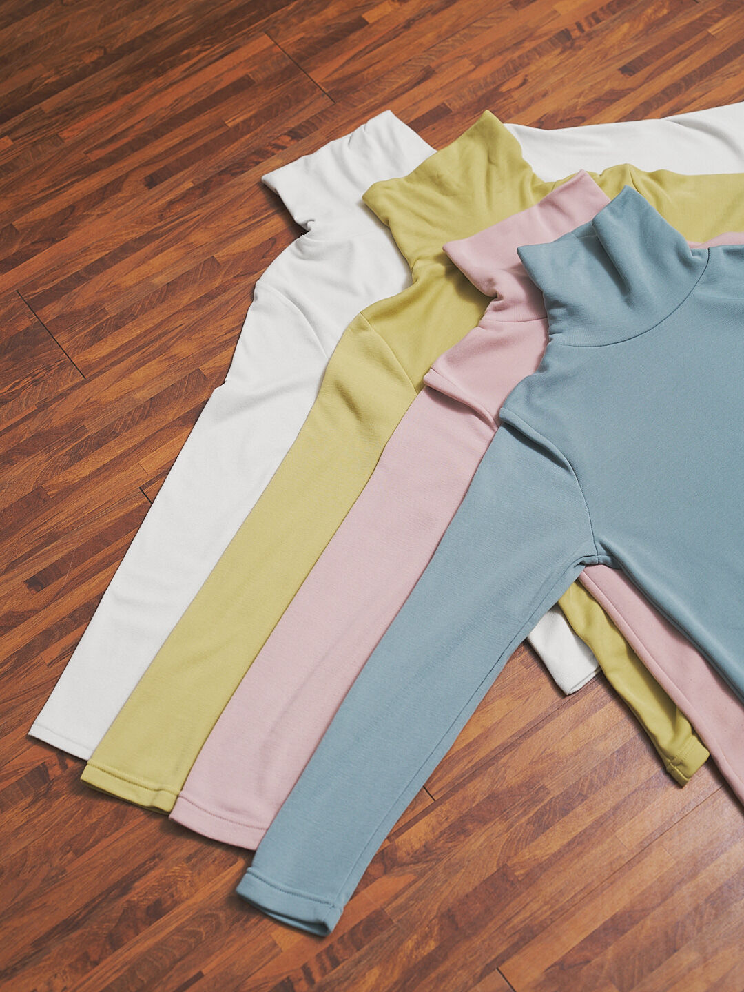 暖聲包裹！向日葵油高領上衣(四色)