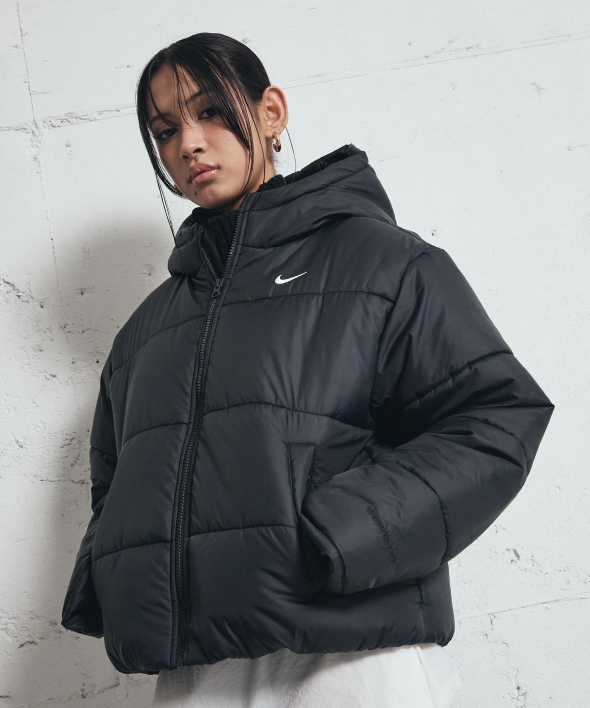 <日本超殺折扣💥>Nike Sportswear Classic Puffer Therma-FIT 微短版 寬鬆 連帽 羽絨外套 黑色