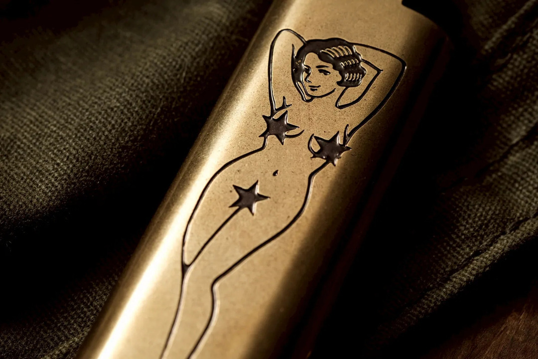 【METALIZE】黃銅打火機套-日本B.B.D.W.聯名限定 三星女郎