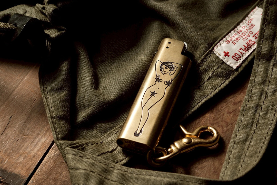 【METALIZE】黃銅打火機套-日本B.B.D.W.聯名限定 三星女郎