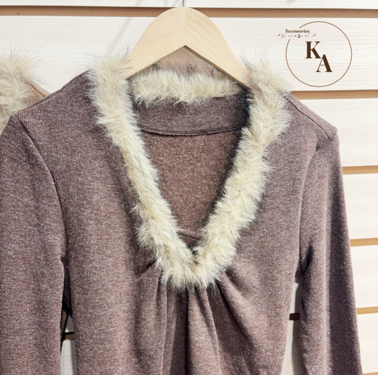 高級感毛領顯瘦內磨毛上衣