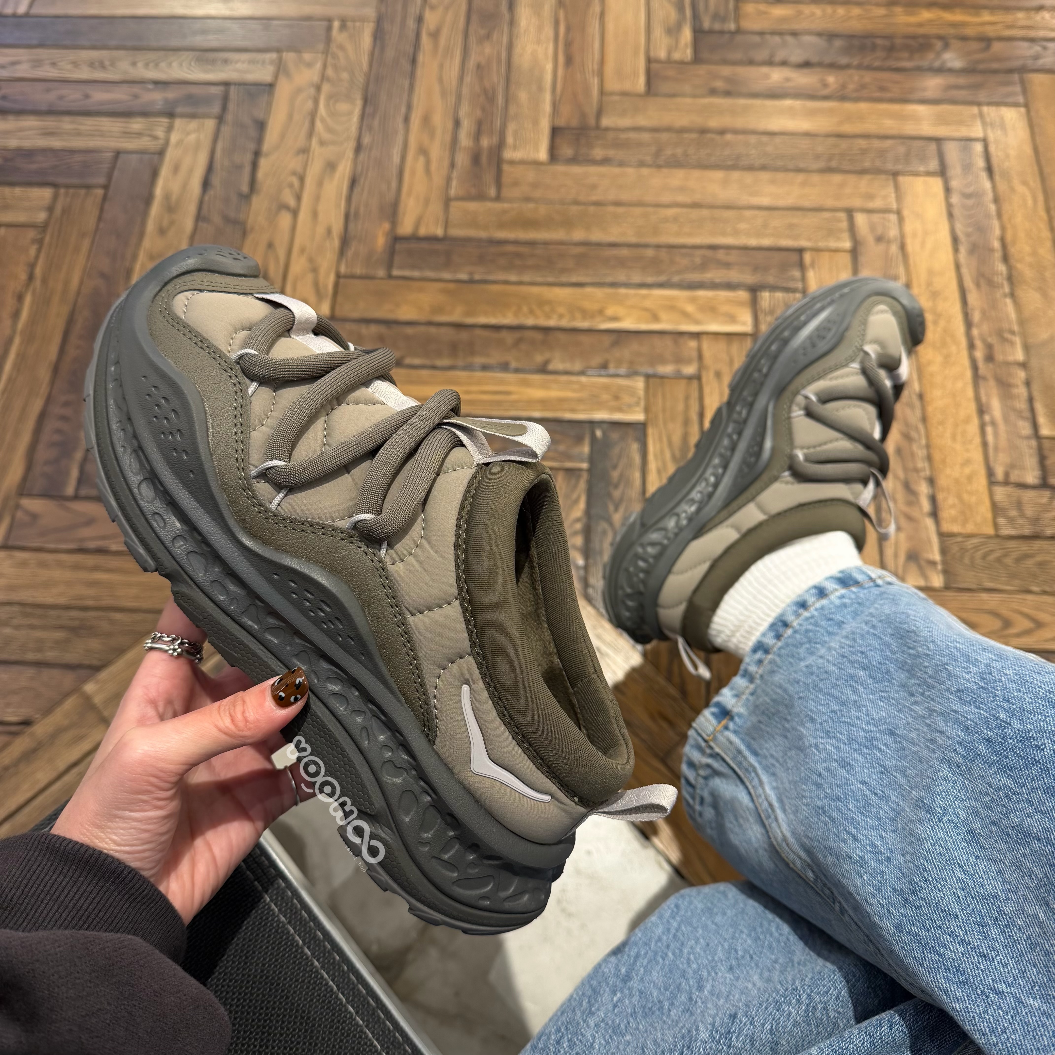 預購┃HOKA ONE ONE ORA PRIMO 烏龍麵 毛毛蟲 恢復鞋 懶人鞋 拖鞋 灰 卡其