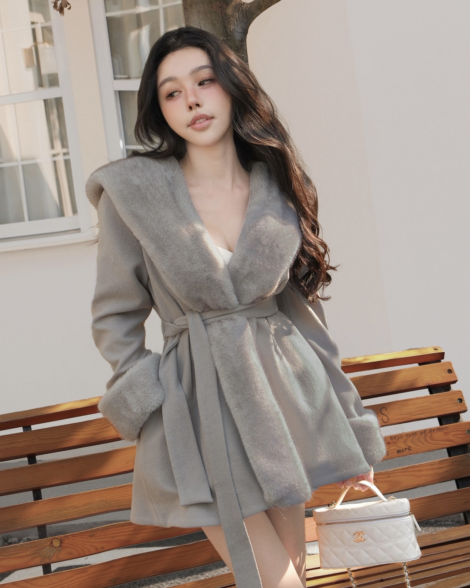 訂製-甜美毛翻領連帽收腰傘襬外套