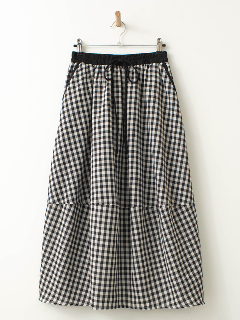 日系棉麻感花苞剪接格紋長裙