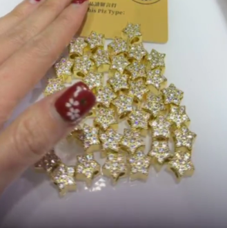 260124 - C77 14K金電鍍金色星星隔珠1粒