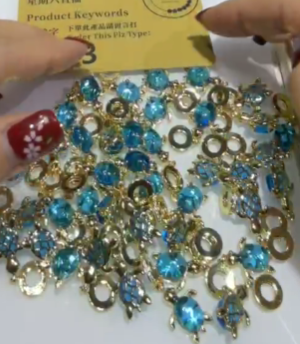 260124 - C83 14K金電鍍金色烏龜藍鑽隔珠1粒