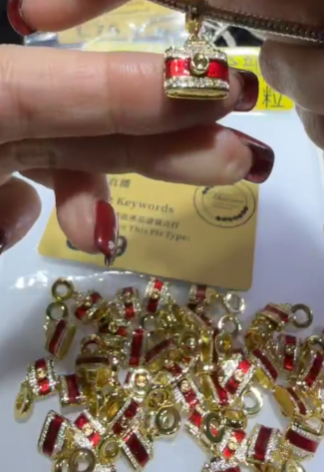 260124 - C89 14K金電鍍金色相機隔珠1粒