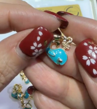 260124 - C95 14K金電鍍金色鯨魚隔珠1粒