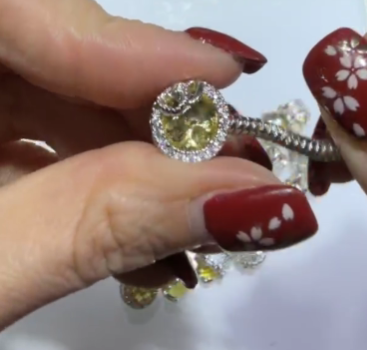 260124 - C100 14K金電鍍銀色愛心黃鑽隔珠1粒