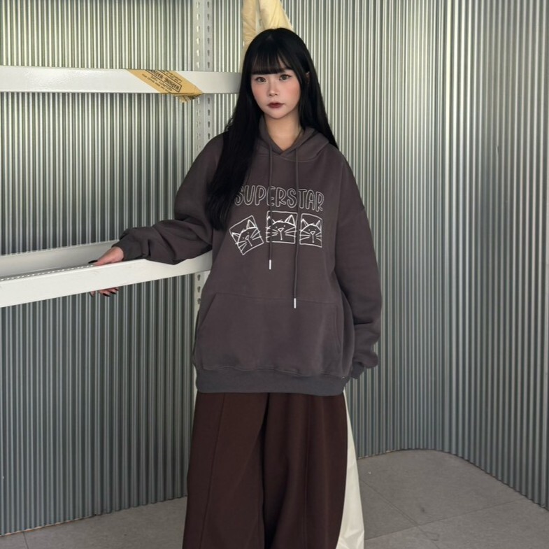 好奇心🐱 三格插畫小貓加絨帽tee