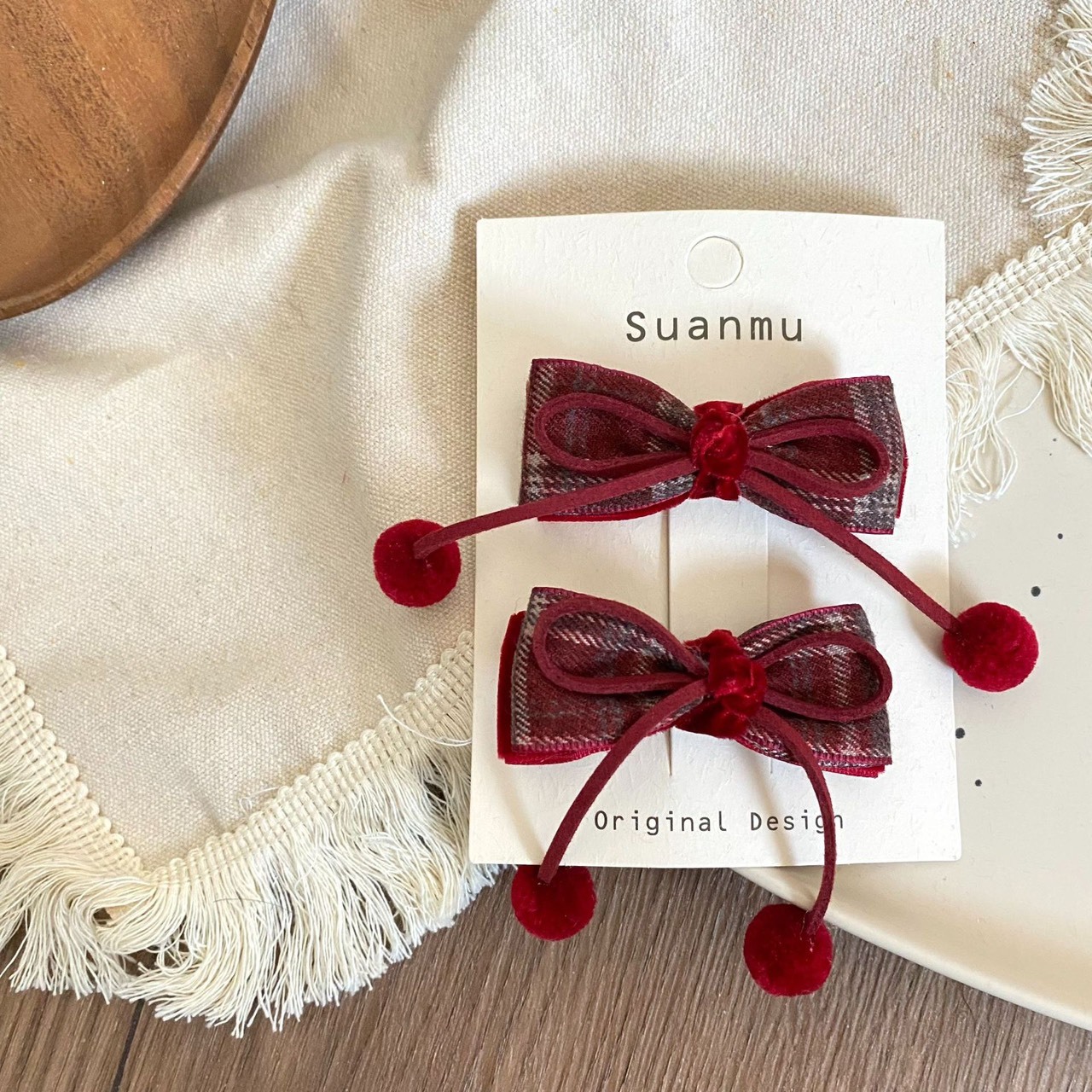 英倫風蝴蝶結髮夾