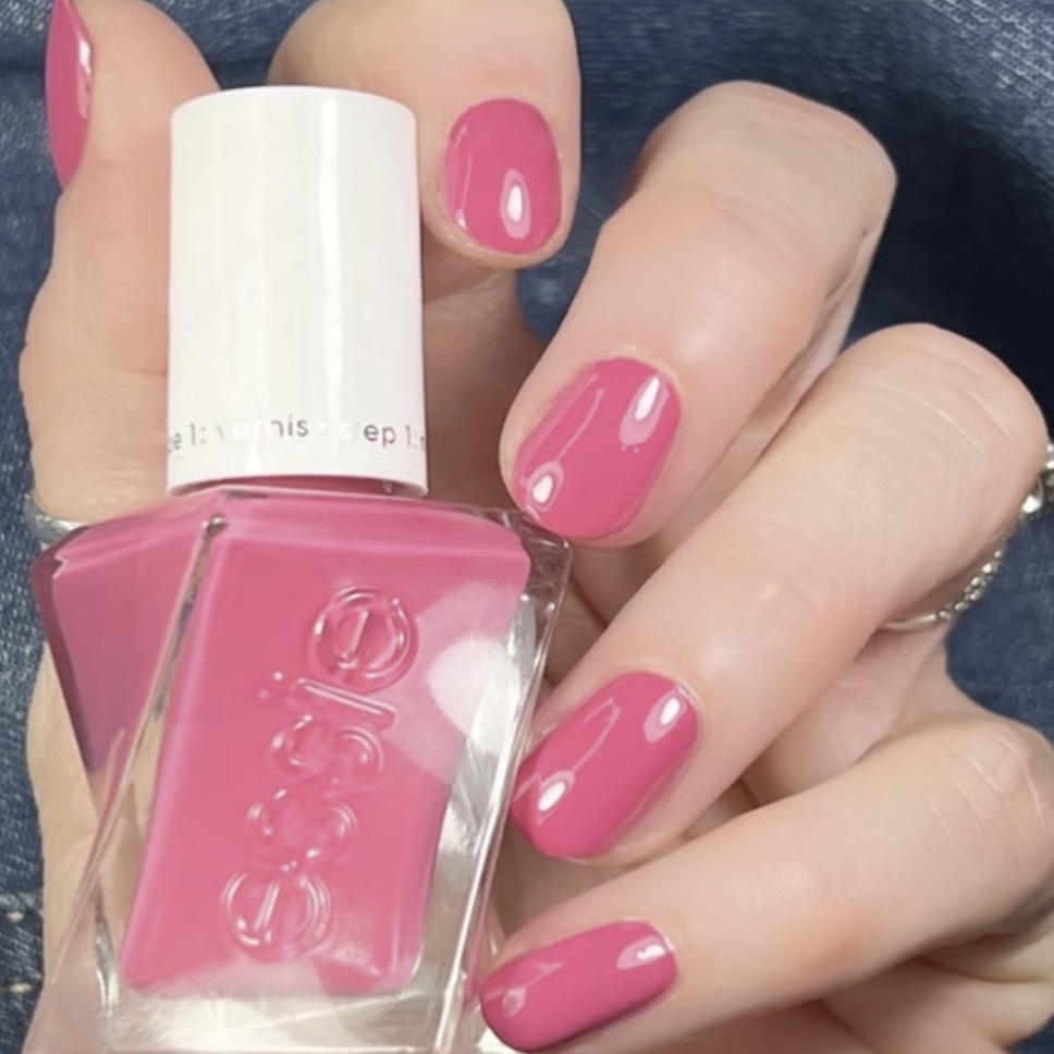 Essie 指甲油 - stilettos on standby GC1228