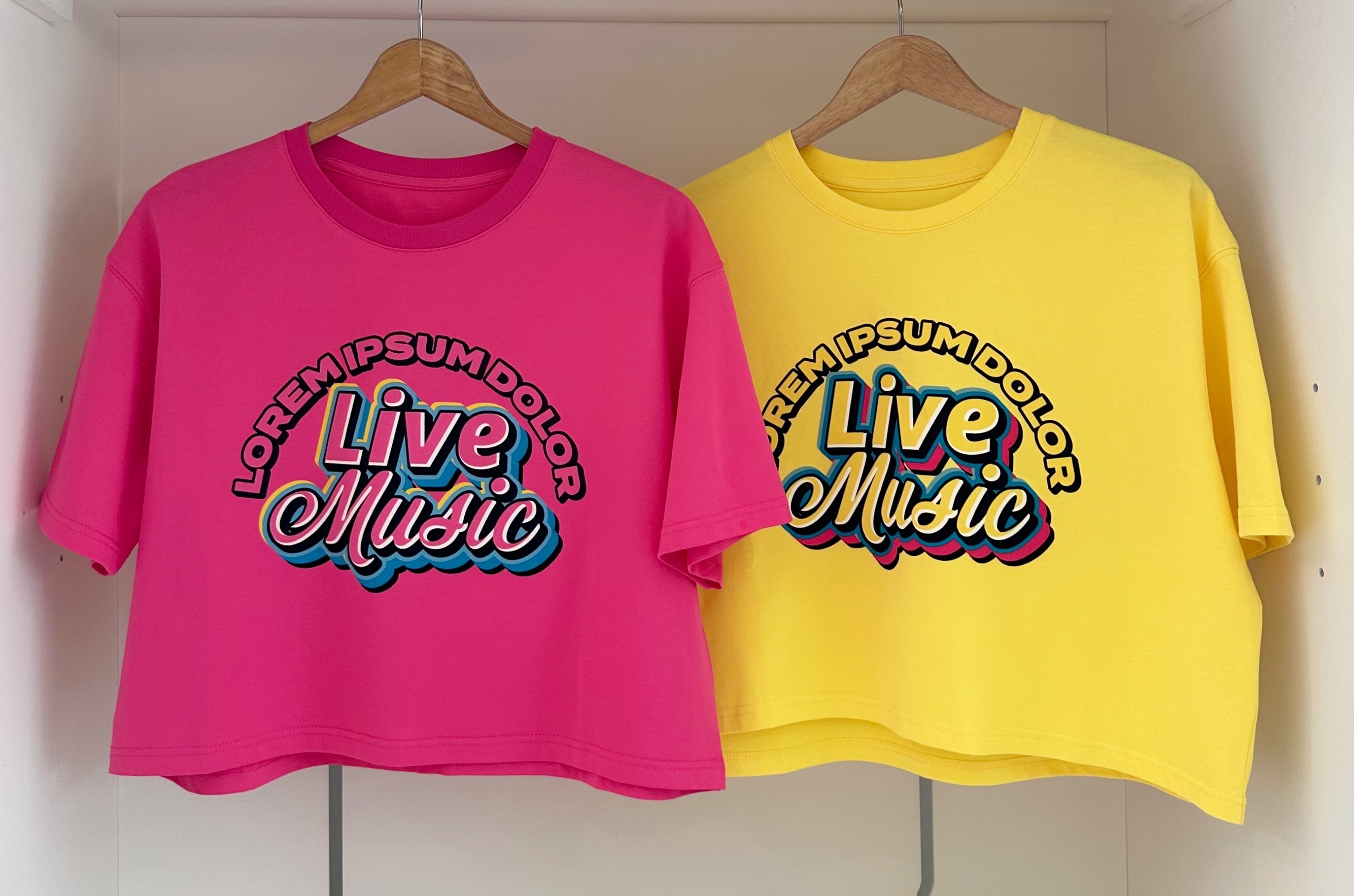 SHORT SLEEVE WORDING CROP TEE