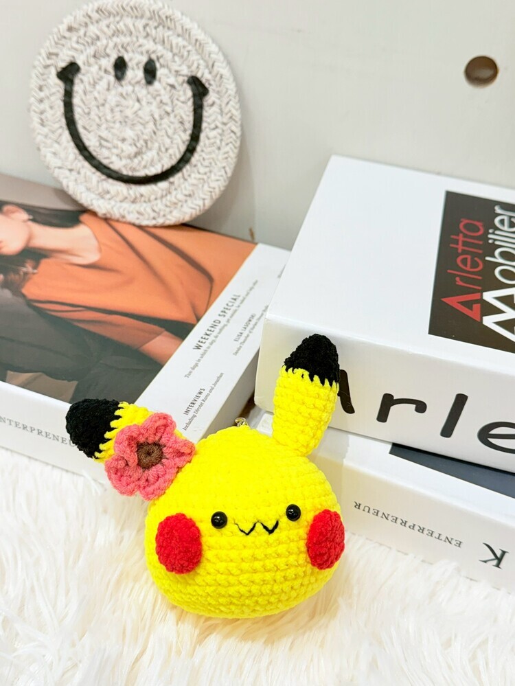 『亮黃』花朵大頭皮卡丘吊飾(花朵顏色隨機)