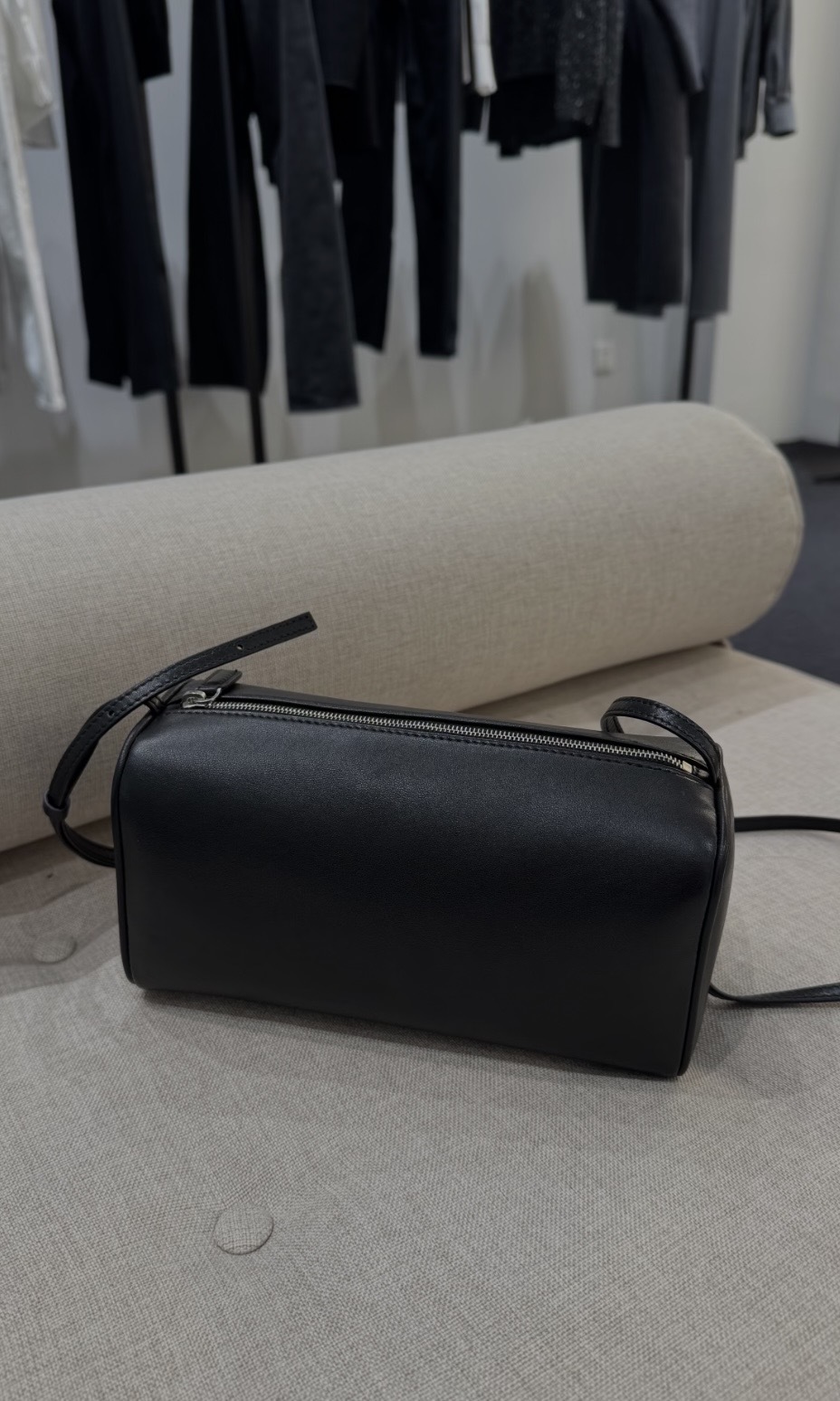 The Row 90s Bag 黑色