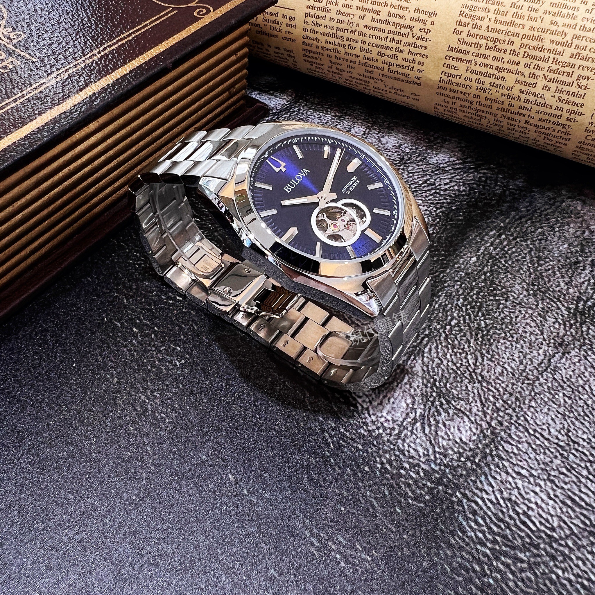 【BULOVA 寶路華】藍面經典機械不鏽鋼男錶96A275 42mm 現代鐘錶