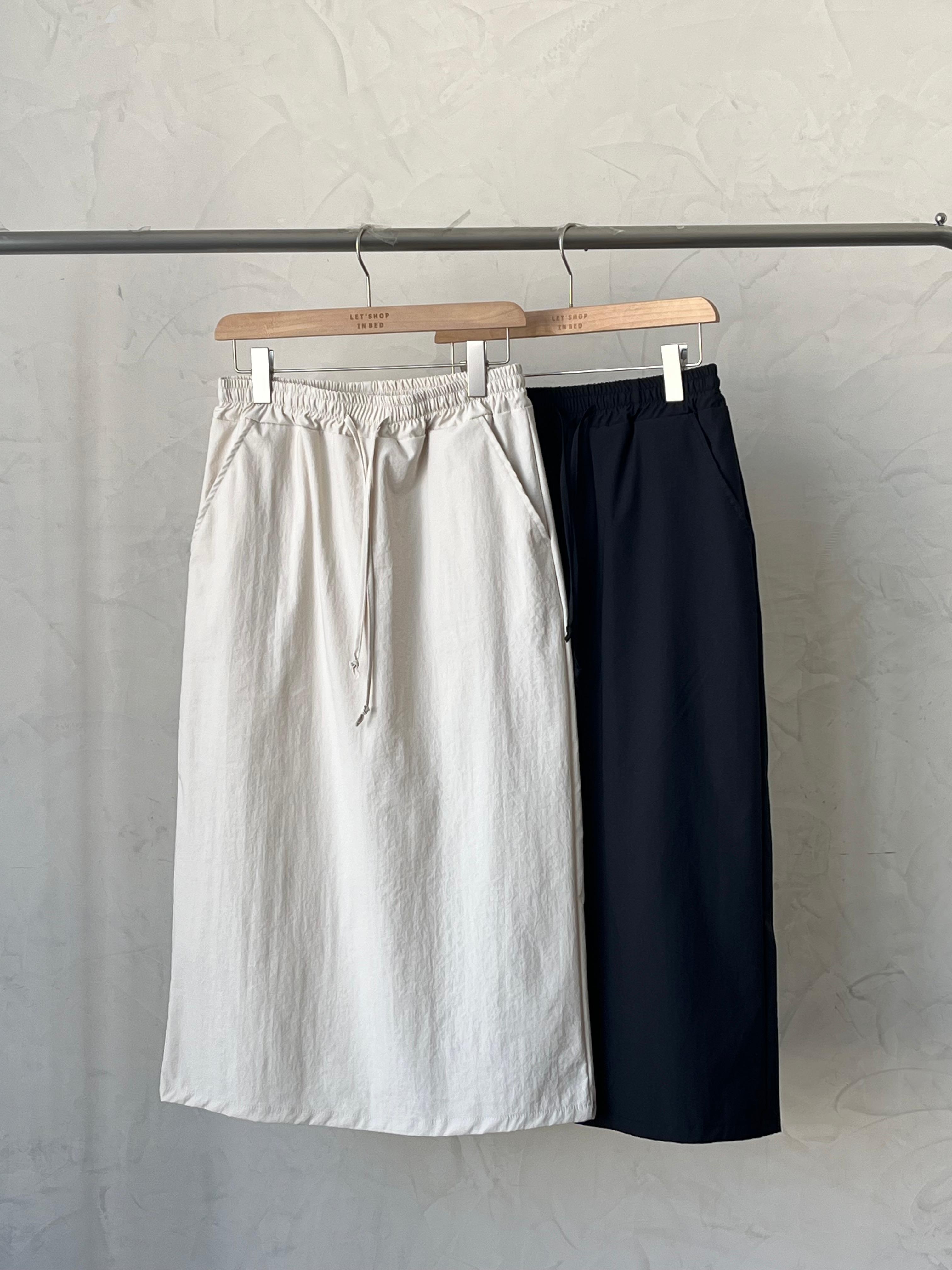 KR484 全橡根抽繩百搭直筒裙-2色