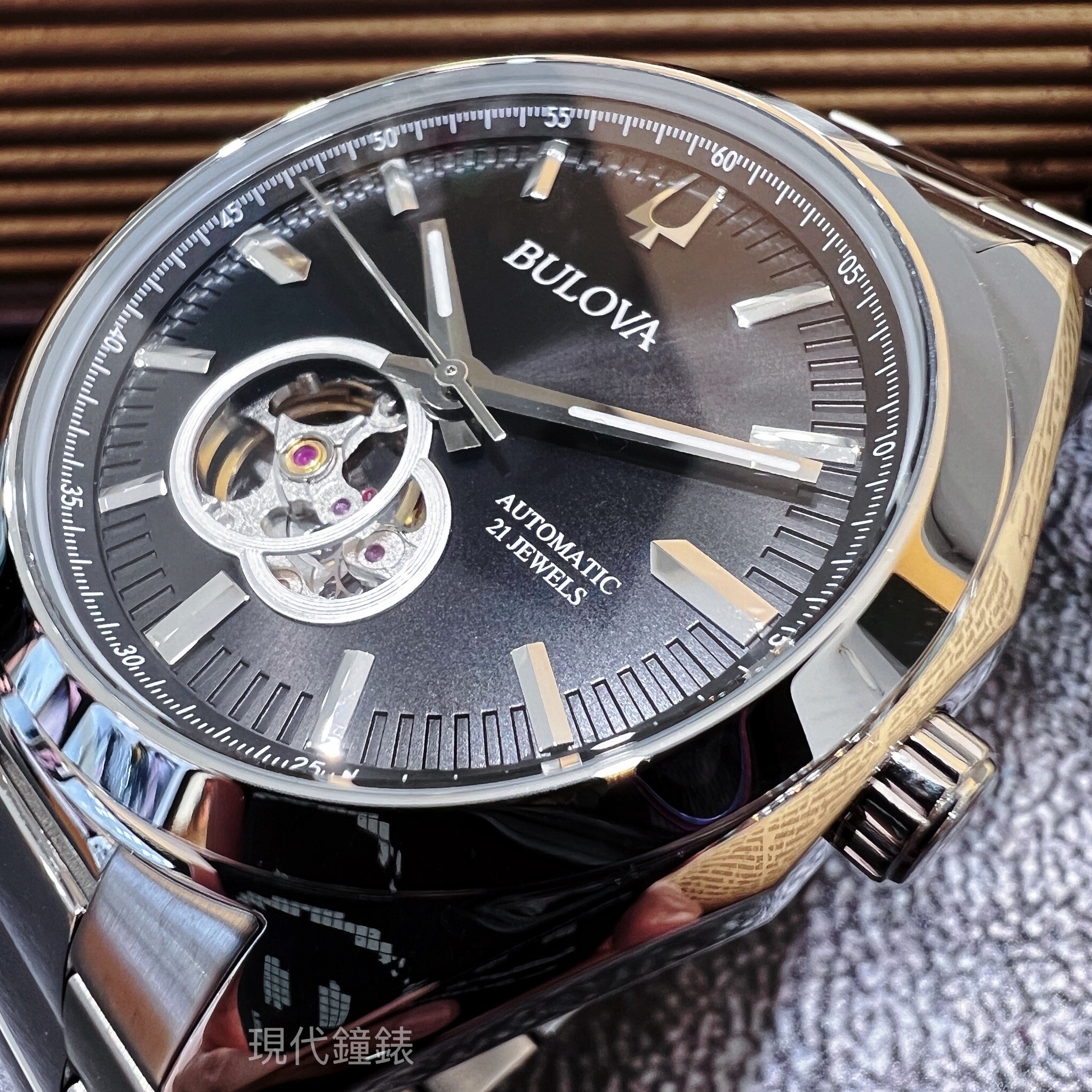 【BULOVA 寶路華】黑色經典機械不鏽鋼男錶96A270 42mm 現代鐘錶