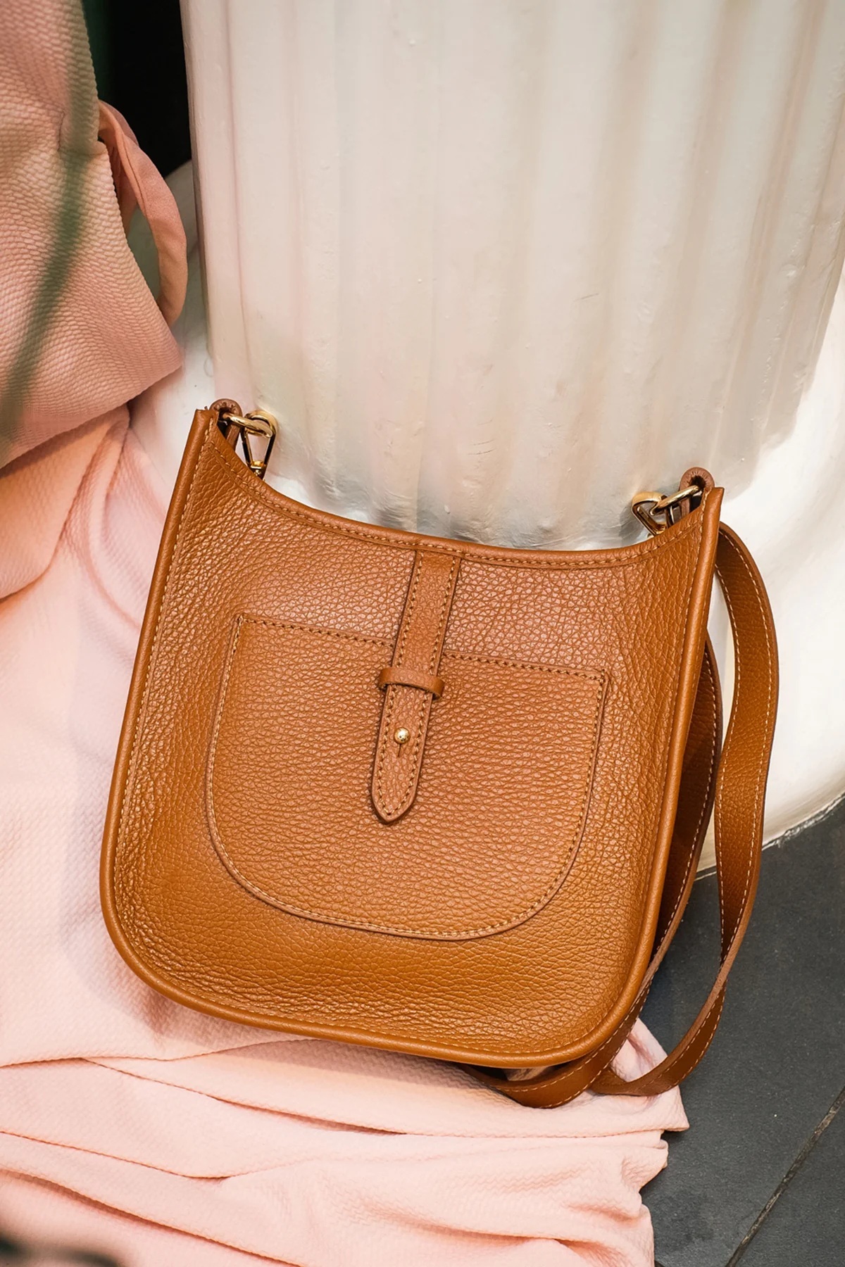 Cherry Paris Leather SIENNA - 4057 Cognac 啡色