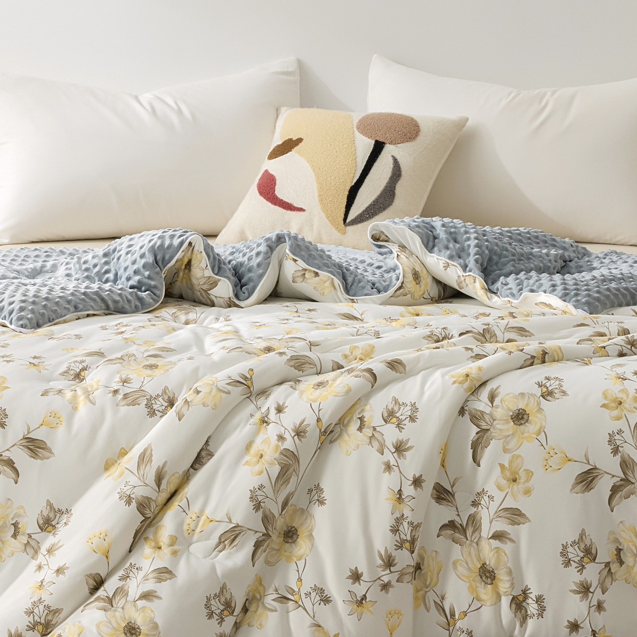 3D荳荳雲朵被｜黃花