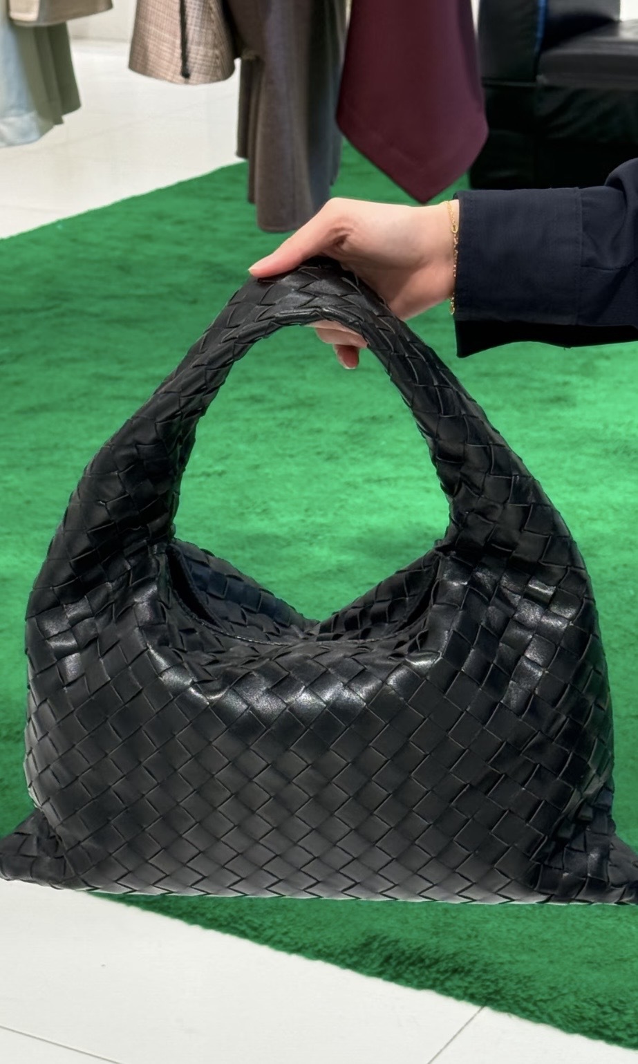 Bottega Venetta Hop 小號 朱古力色