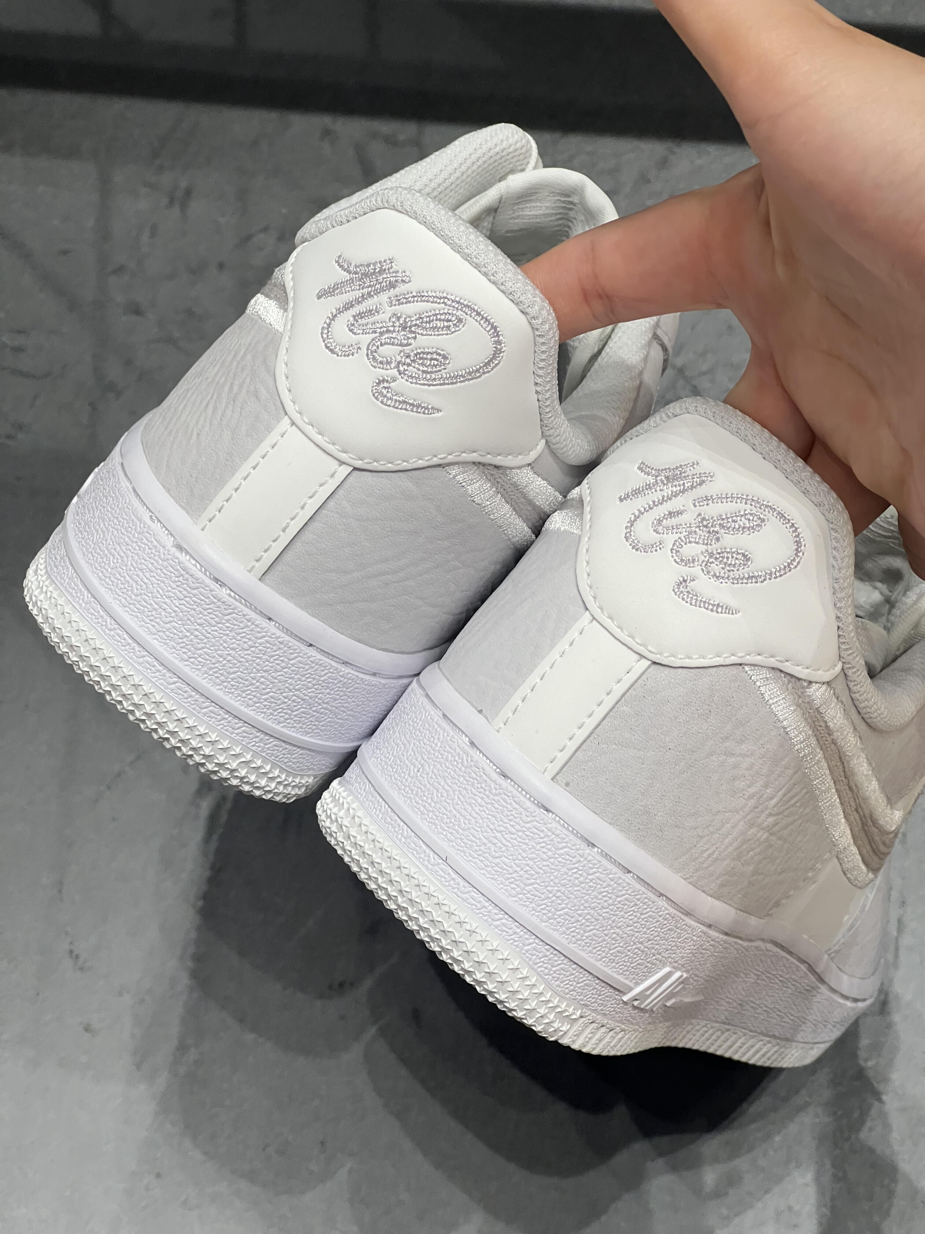 (預訂) Nike Air Force 1 Low - Moon White