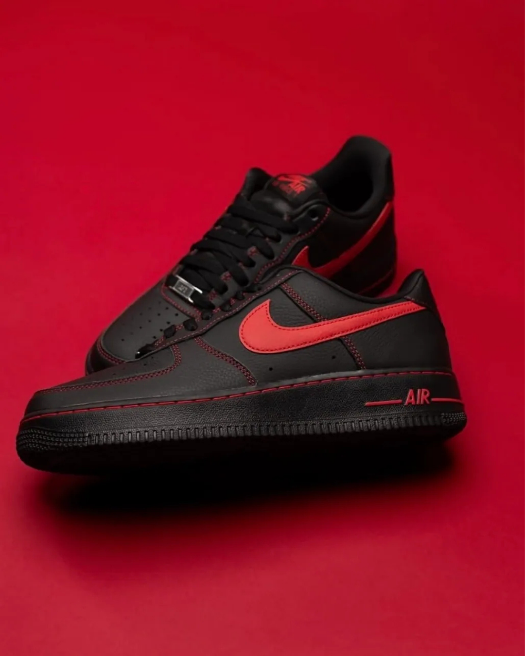 【逢甲 FUZZY】Nike Air Force 1 "Bred" 縫線 黑紅 HQ2037-005