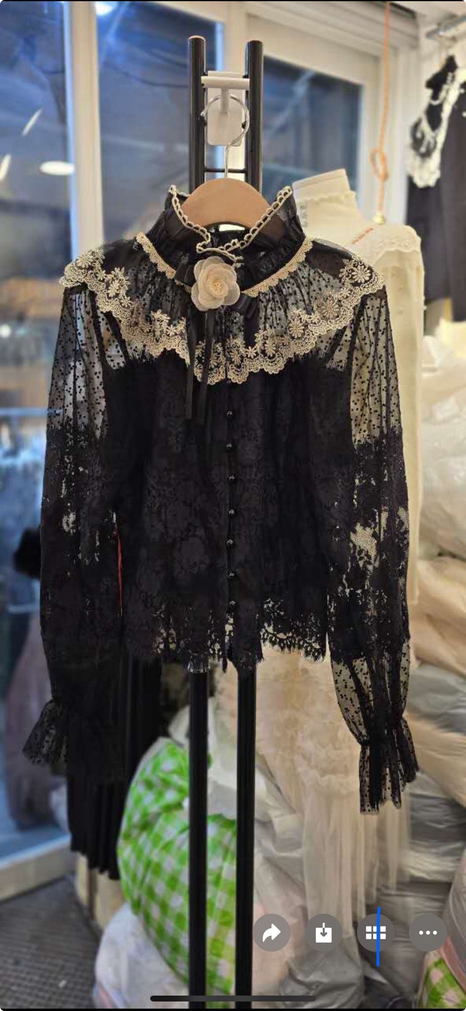 D01 胸 37 長18.5 $429 (一口價)